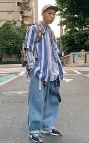 妳說藍色是妳最愛的顏色