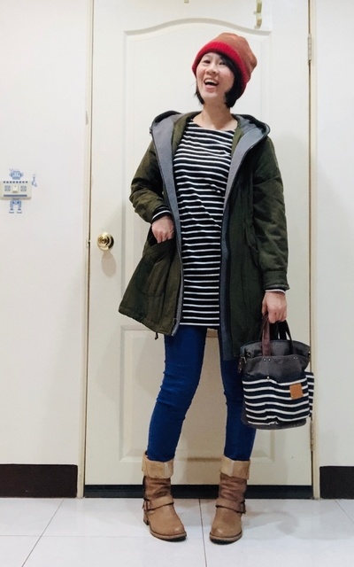 墨綠外套:中年婦女也想裝可愛