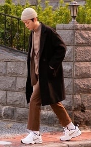 2020.03.03 看到這個LOOK想喝杯奶茶:"D
