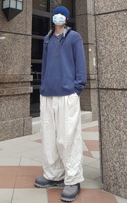 藍白以及大地