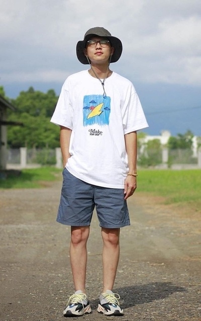 藍天配小鳥?