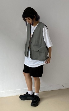 推進城水泥背心