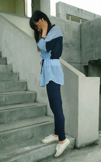 鬱藍