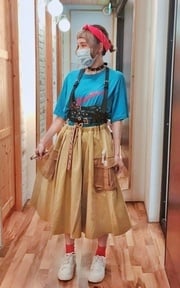 小貓熊爬樹太犯規的可愛了