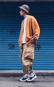 四月
