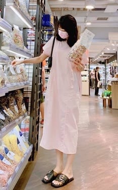 還是愛穿長裙啊