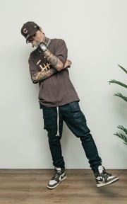 travis scott 咖啡色系