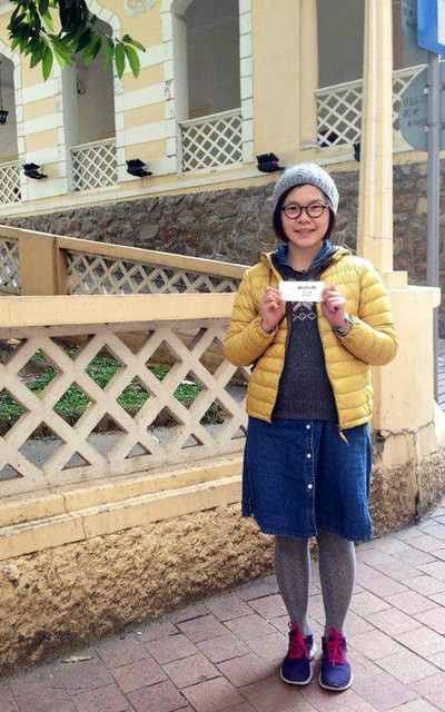有陽光風很大穿錯褲襪裝不冷