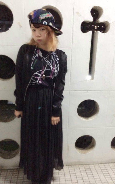 聖潔校園中的邪教少女