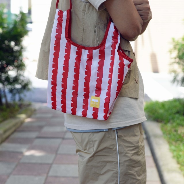 PLAIN-ME 的  1斤の紅白SHOPPING袋