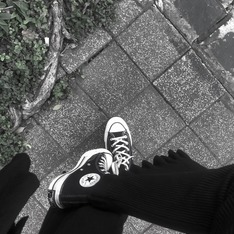 CONVERSE 的 鞋子