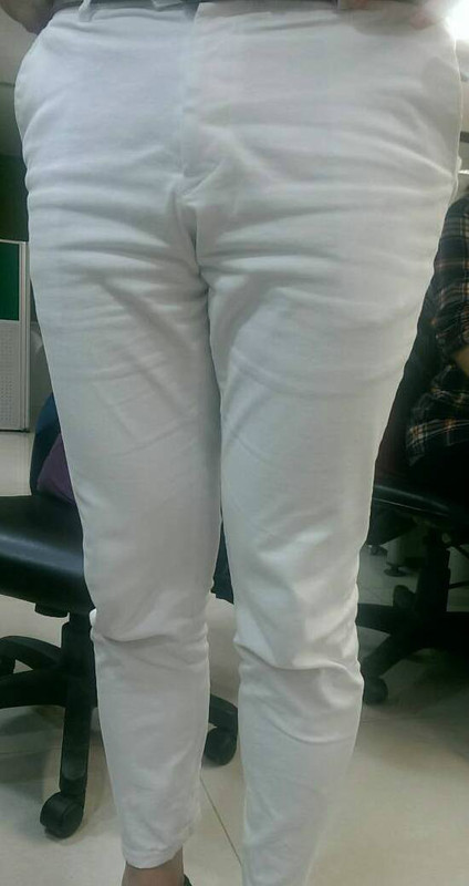 韓國小店購入 的 白色牛仔褲