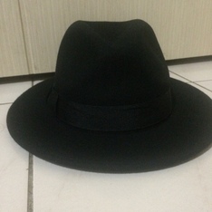 KARMA 的 大帽沿紳士帽
