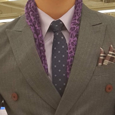 無品牌 的 領帶、絲巾