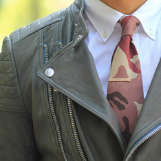 無品牌 的 迷彩領帶
