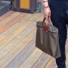 LONGCHAMP 的 電腦包