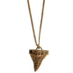 GIVENCHY 的 SHARK TOOTH NECKLACE WITH CRYSTALS