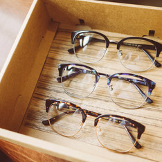 GLASENSE STUDIO 眼鏡工作室 的 復古半框眼鏡