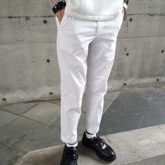 UNIQLO 的 九分褲