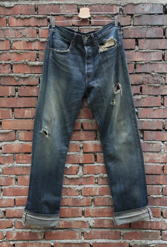 levis 44501