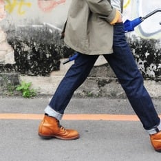 BLUEBLUE JAPAN 的 原色牛仔褲