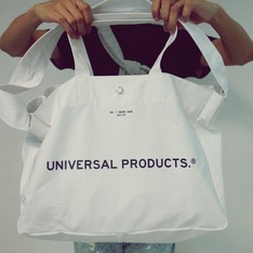 UNIVERSAL PRODUCTS 的 帆布包