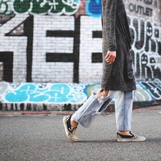 有米 的 破洞牛仔褲
