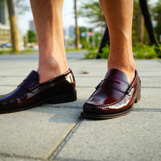 LOAKE 的 酒紅LOAFER