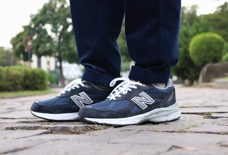 New Balance 990慢跑鞋的穿搭資訊 Dappei