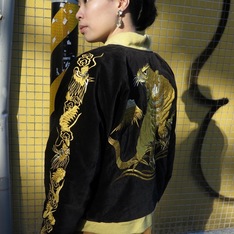 A PRANK DOLLY 的 橫須賀外套