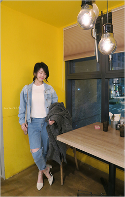 Medium b4a33c04e154992a