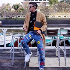ZARA MAN 的 破壞牛仔褲