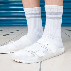 AIRWALK 的 拖鞋