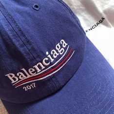 BALENCIAGA 的 帽子