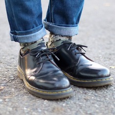 DR. MARTENS 的 皮鞋